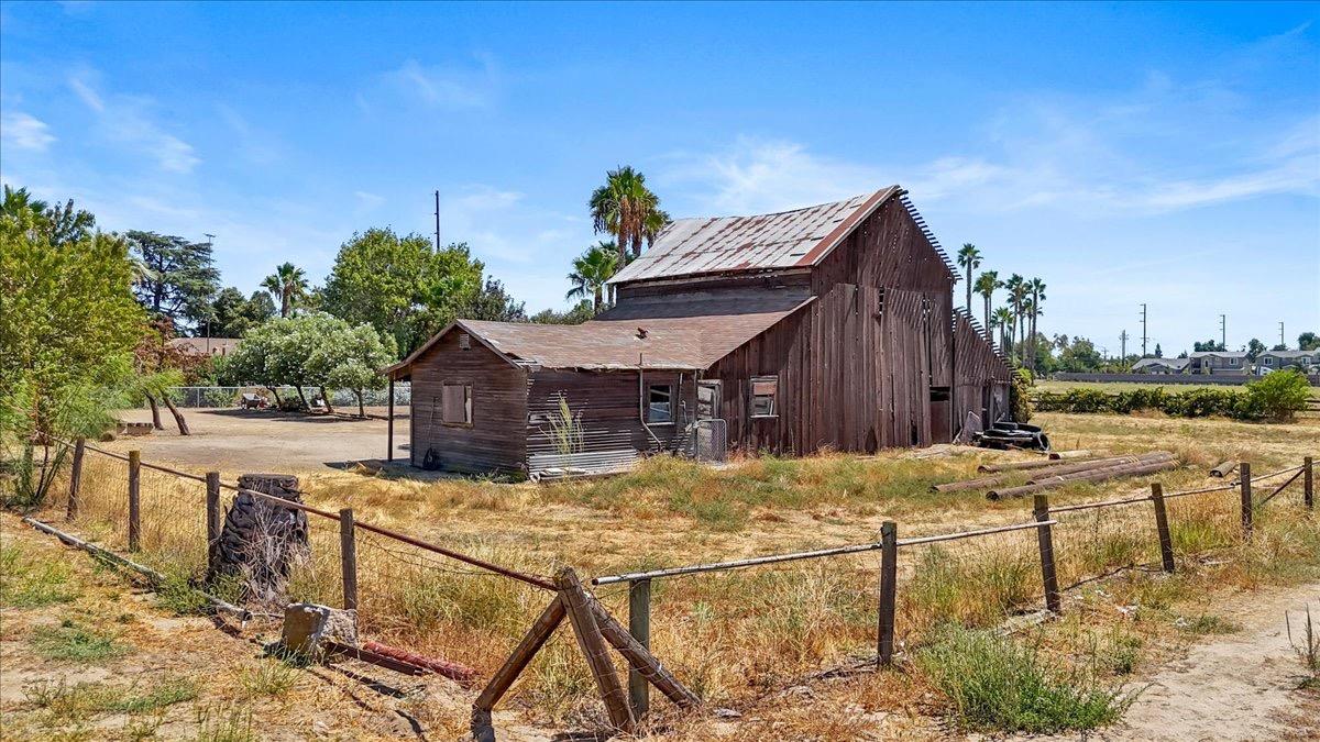 Detail Gallery Image 59 of 72 For 581 N Austin Rd, Manteca,  CA 95336 - 3 Beds | 2 Baths