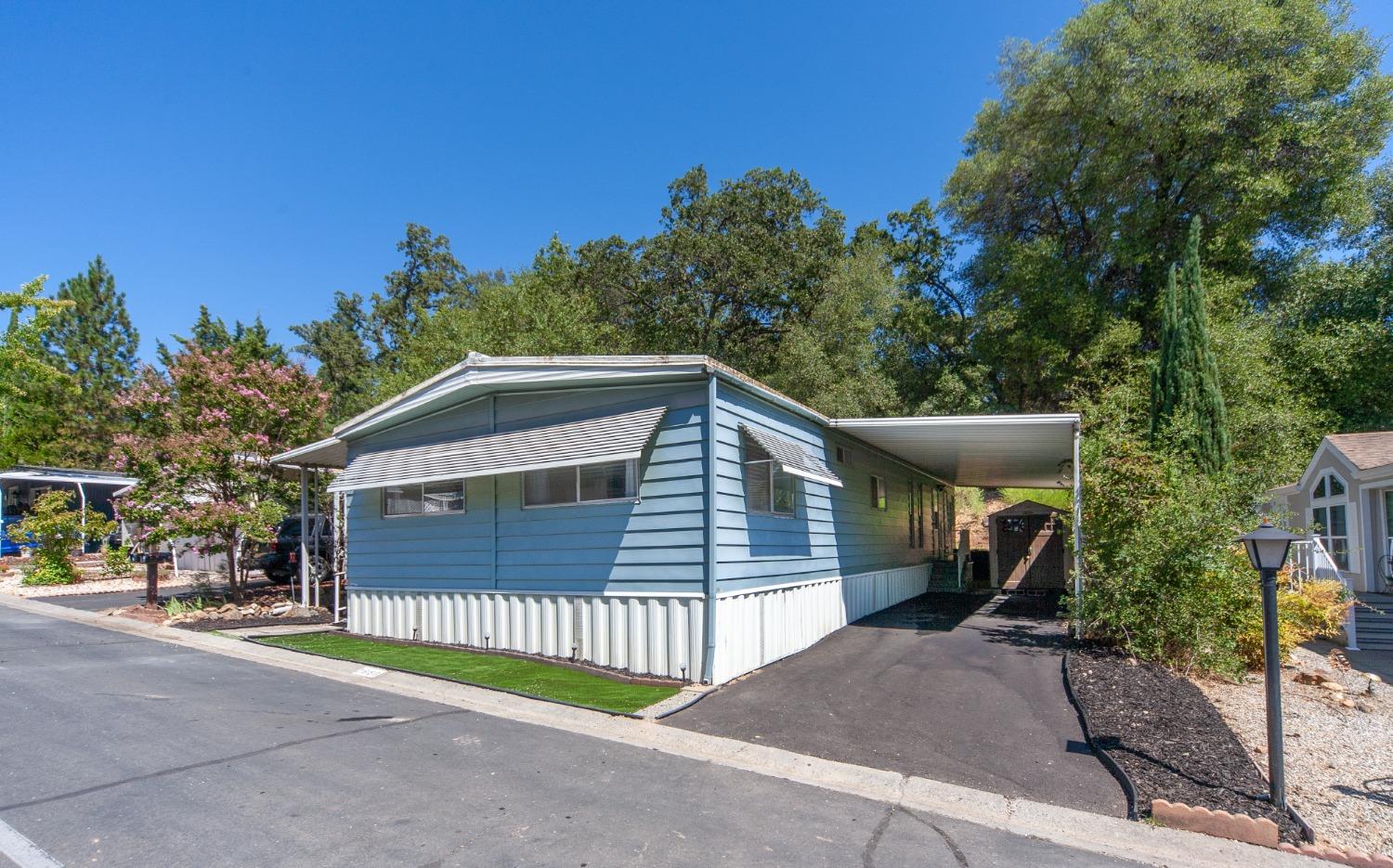 Detail Gallery Image 2 of 30 For 2860 Hidden Springs Cir, Placerville,  CA 95667 - 2 Beds | 2 Baths