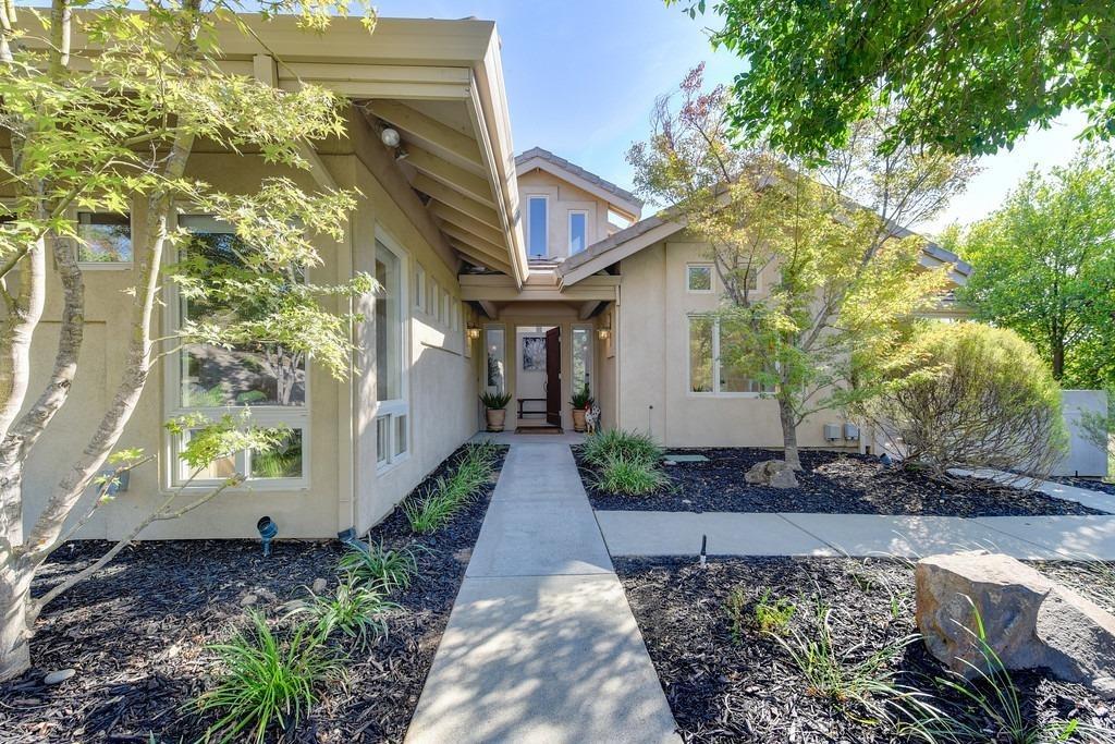 Detail Gallery Image 1 of 21 For 6211 Indian Springs, Loomis,  CA 95650 - 4 Beds | 2/1 Baths