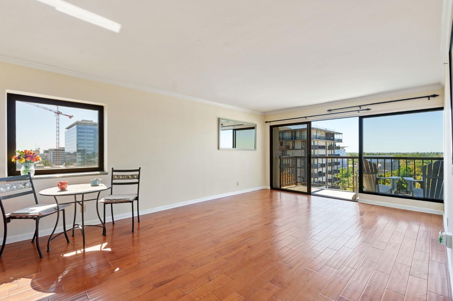 Detail Gallery Image 15 of 67 For 500 N St #1503,  Sacramento,  CA 95814 - 2 Beds | 2 Baths