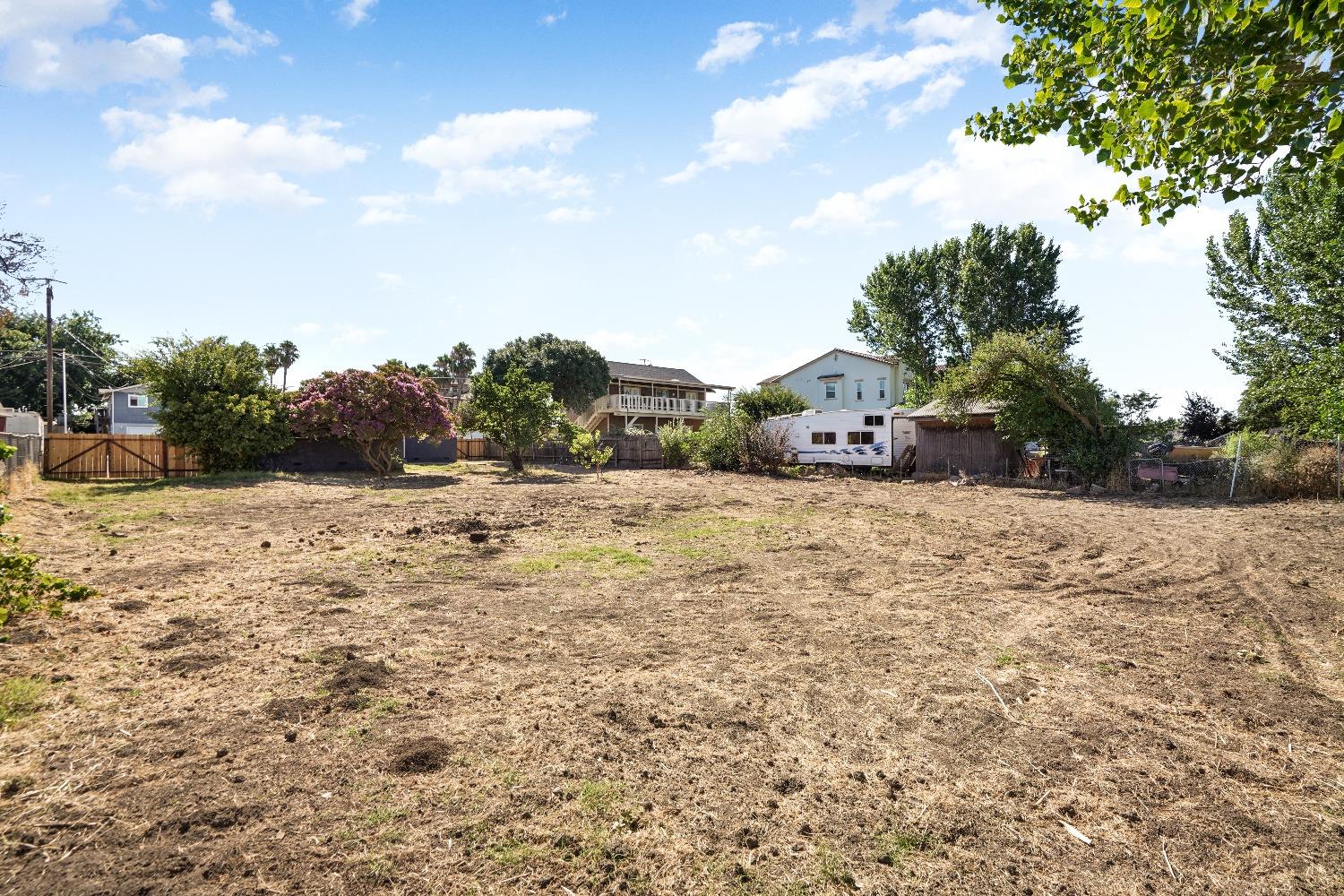 Sandmound Boulevard, Oakley, California image 37