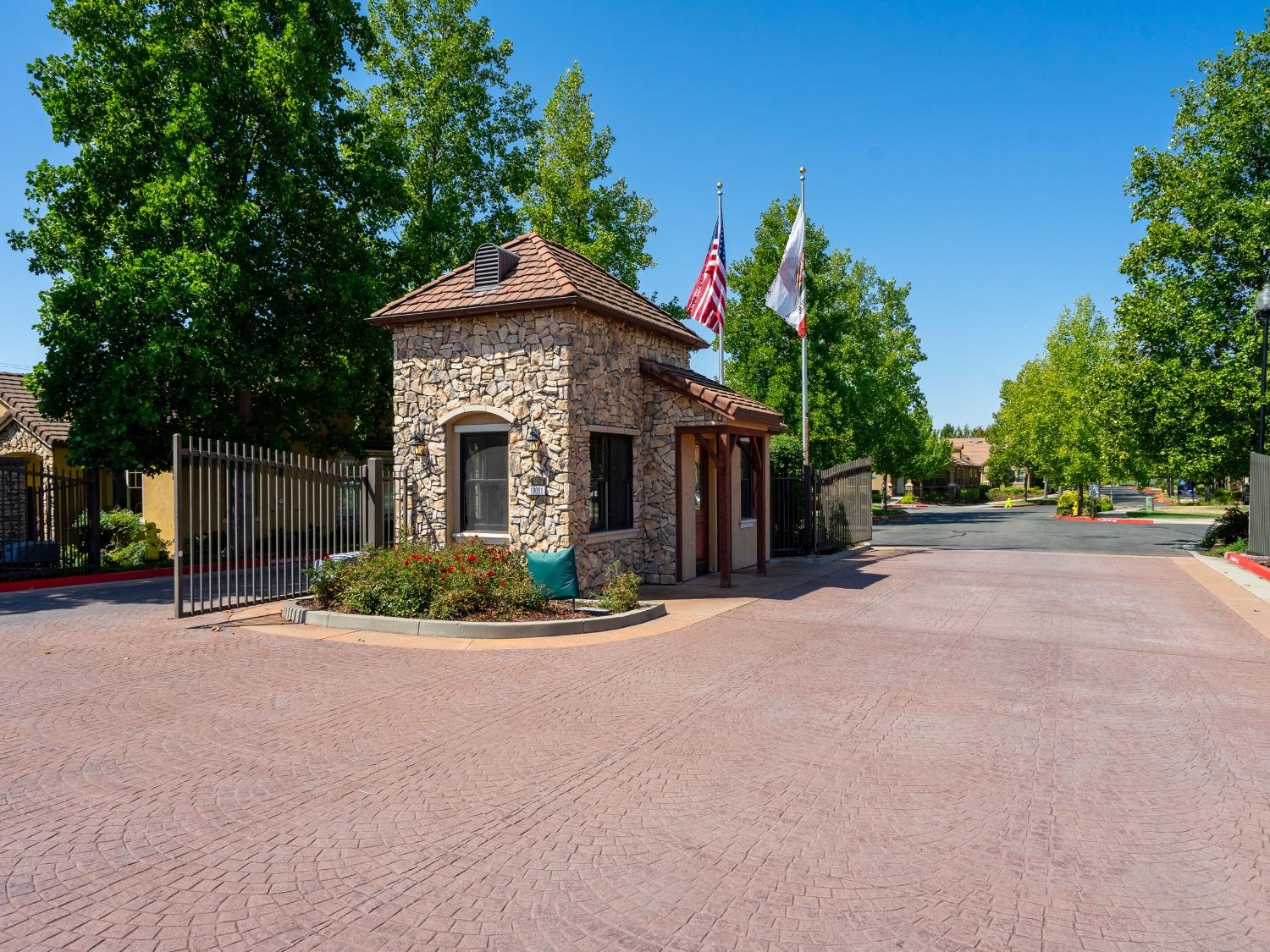 Detail Gallery Image 25 of 36 For 1569 Marseille Ln, Roseville,  CA 95747 - 2 Beds | 2 Baths