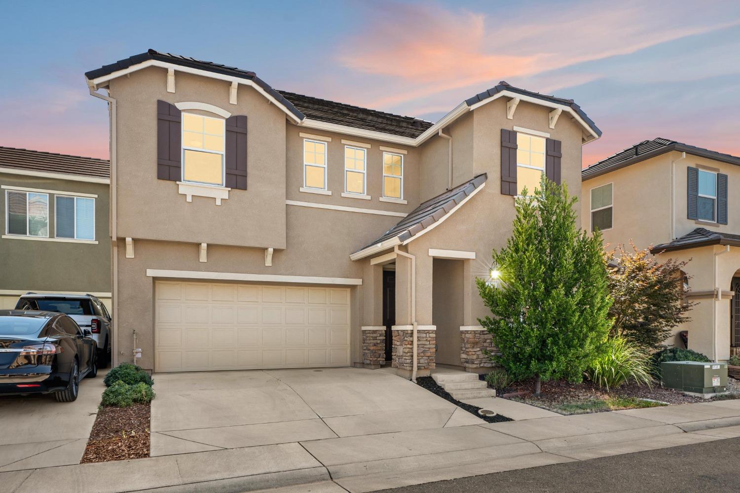 Detail Gallery Image 1 of 1 For 1214 Starflower Ln, Rocklin,  CA 95765 - 4 Beds | 3 Baths