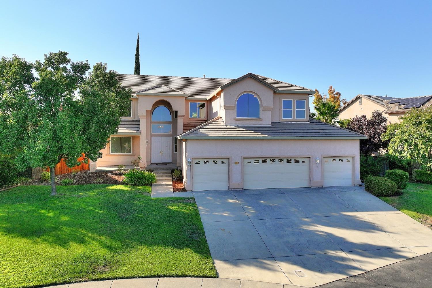 Detail Gallery Image 1 of 76 For 5240 Silver Peak Ln, Rocklin,  CA 95765 - 5 Beds | 3 Baths