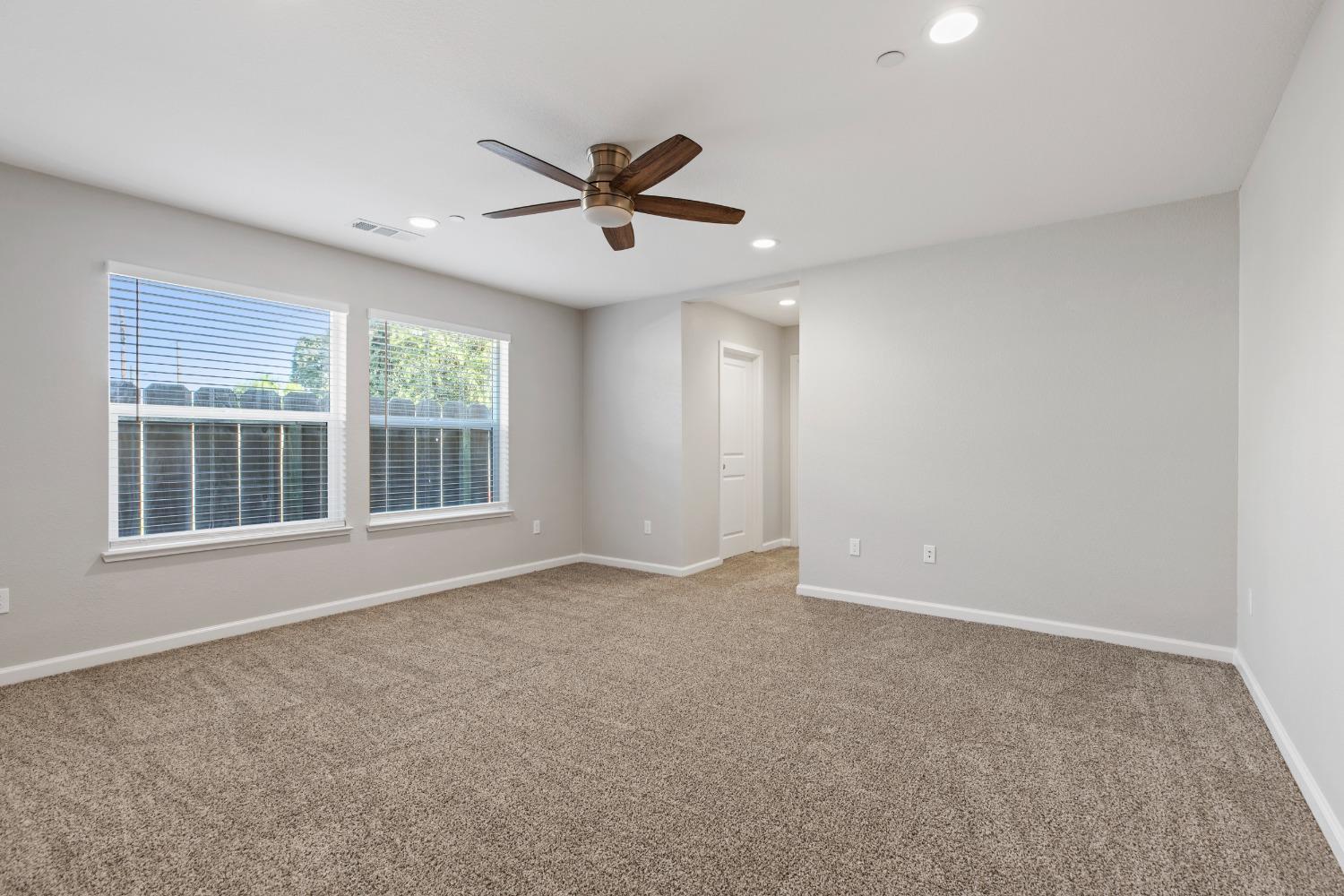 Detail Gallery Image 14 of 22 For 243 Quiet St, Ripon,  CA 95366 - 4 Beds | 2 Baths