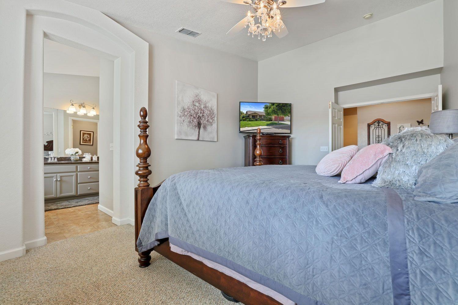 Detail Gallery Image 28 of 55 For 2516 Marie Antonette Ln, Tracy,  CA 95377 - 4 Beds | 2 Baths