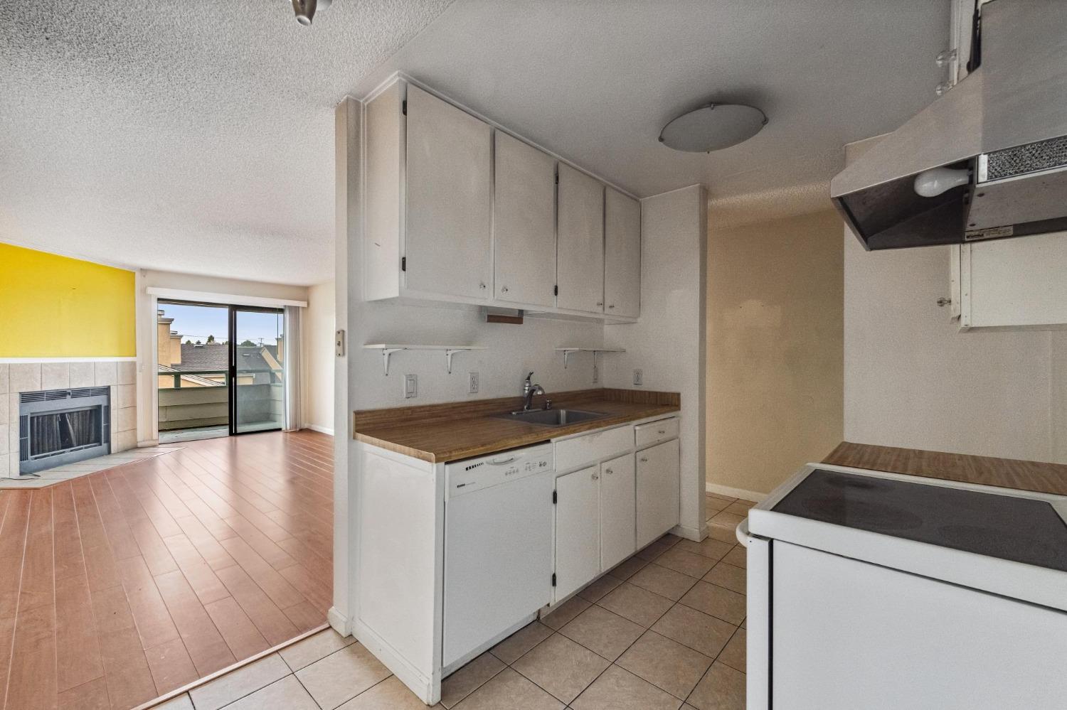 Detail Gallery Image 17 of 29 For 2077 Washington Ave #309,  San Leandro,  CA 94577 - 1 Beds | 1 Baths