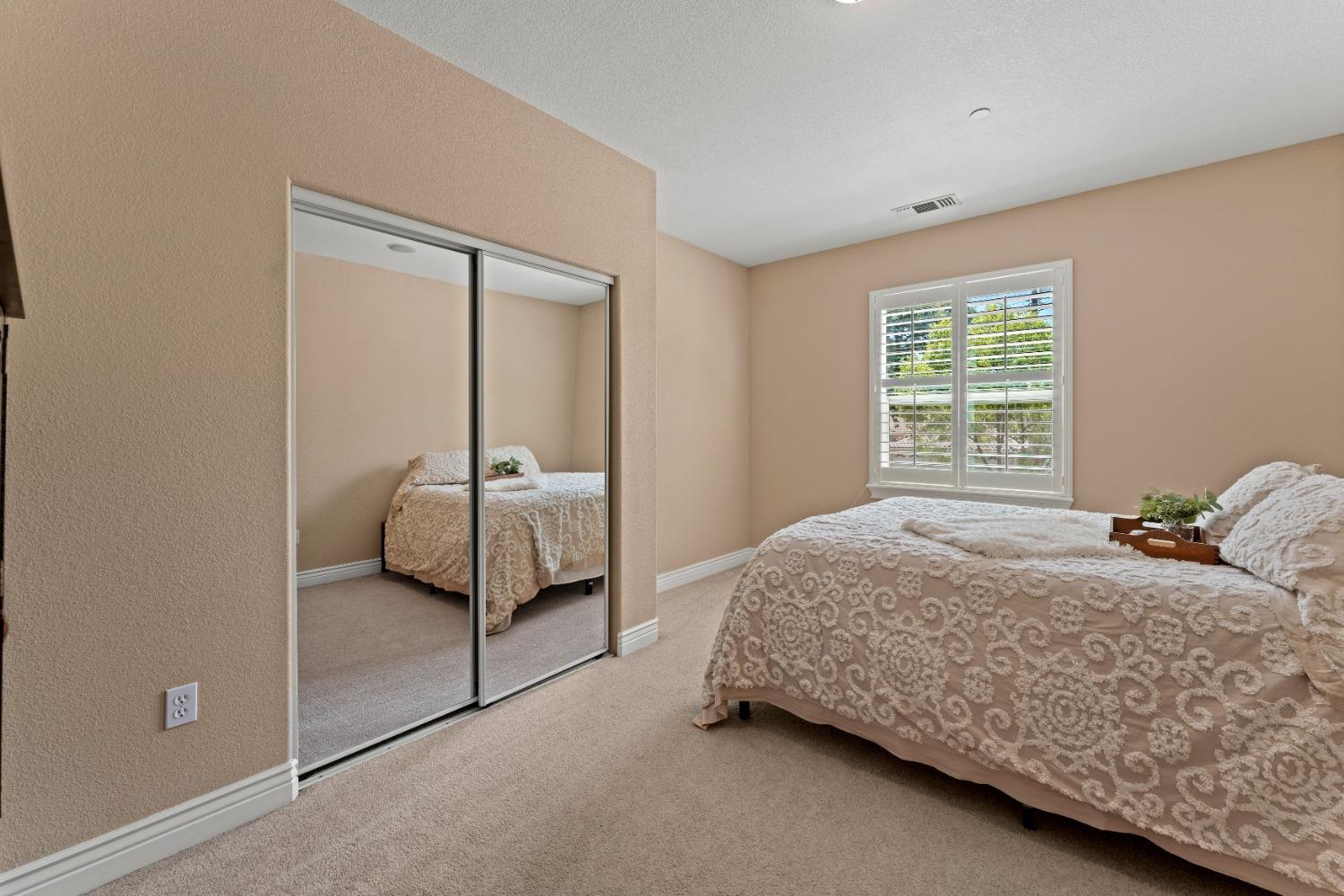 Detail Gallery Image 44 of 60 For 8925 Van Moore Ln, Orangevale,  CA 95662 - 6 Beds | 3/1 Baths