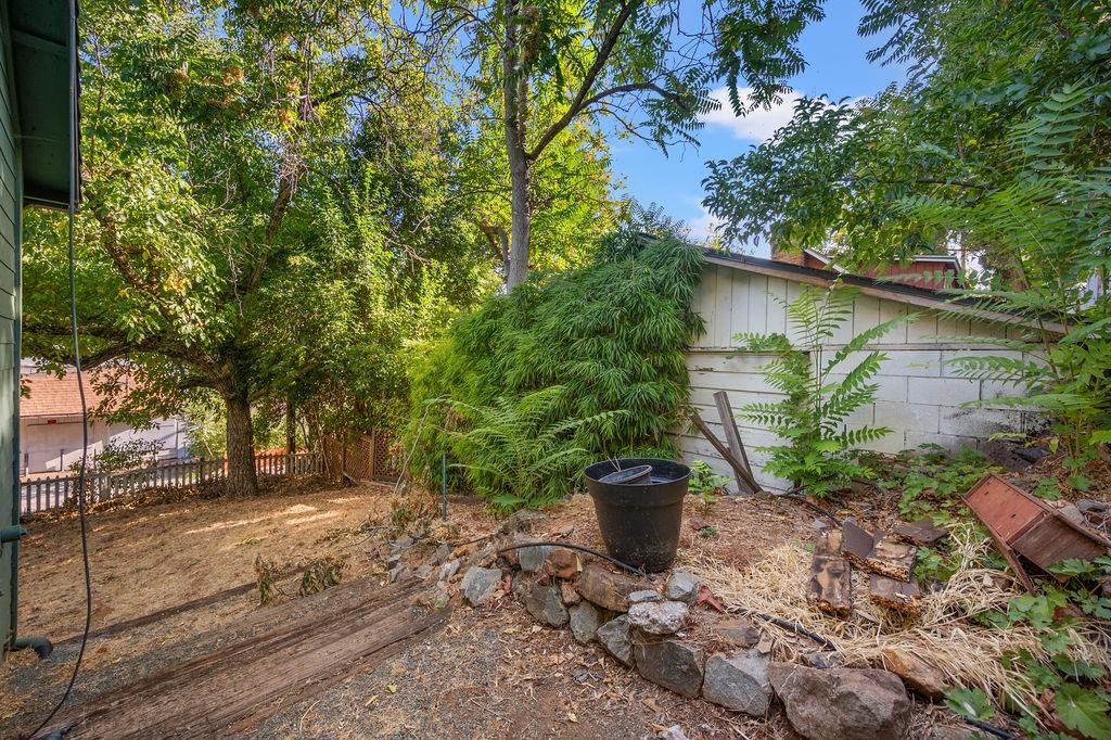 Detail Gallery Image 45 of 58 For 314 E Main St, Grass Valley,  CA 95945 - 3 Beds | 2/1 Baths