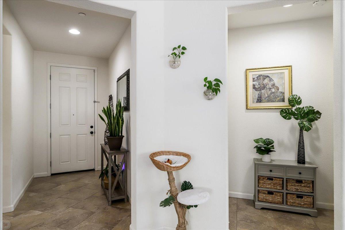 Detail Gallery Image 21 of 37 For 1093 Shady Grove St, Manteca,  CA 95336 - 3 Beds | 2 Baths