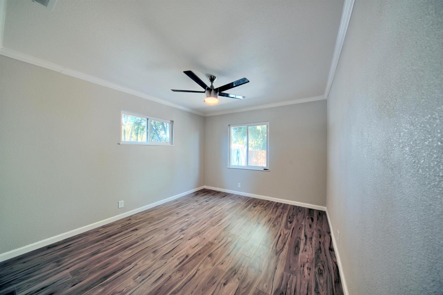 Detail Gallery Image 27 of 71 For 3910 Marine Ave, Stockton,  CA 95204 - 3 Beds | 2 Baths