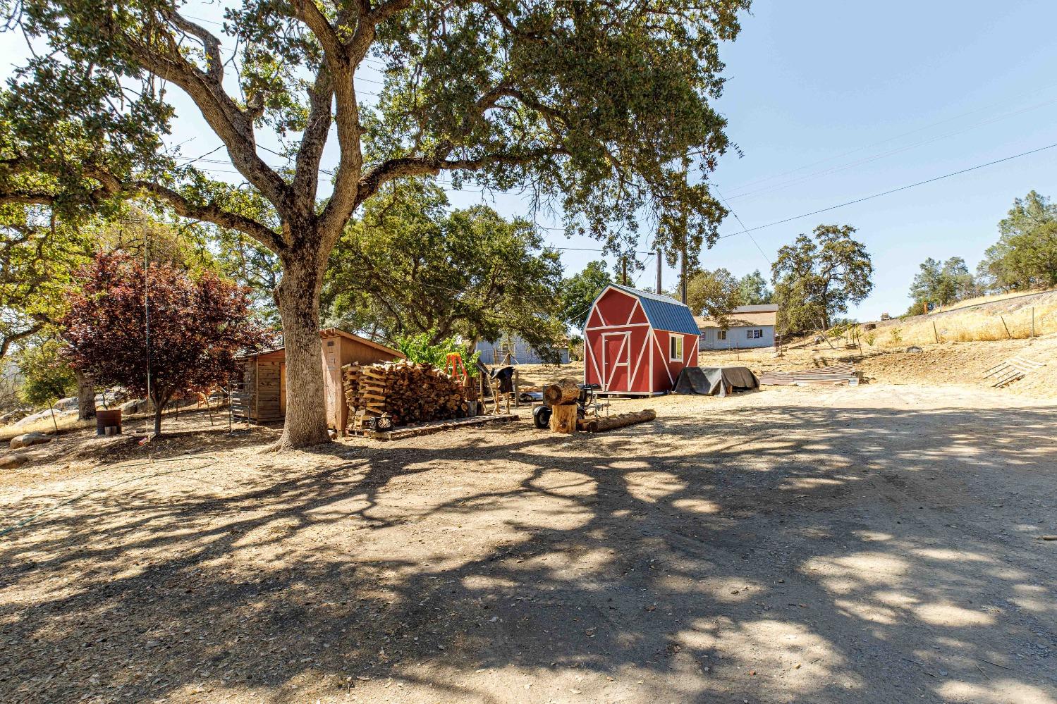 Detail Gallery Image 69 of 86 For 3281 State Highway 140, Catheys Valley,  CA 95306 - 3 Beds | 3 Baths