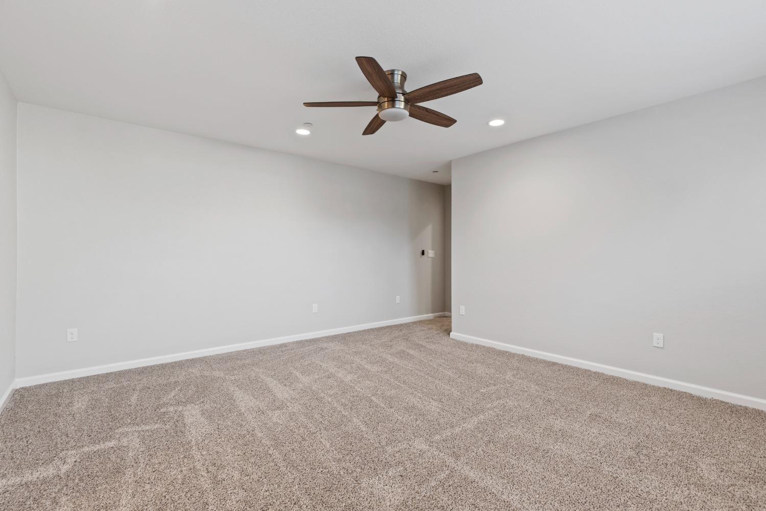 Detail Gallery Image 15 of 22 For 243 Quiet St, Ripon,  CA 95366 - 4 Beds | 2 Baths