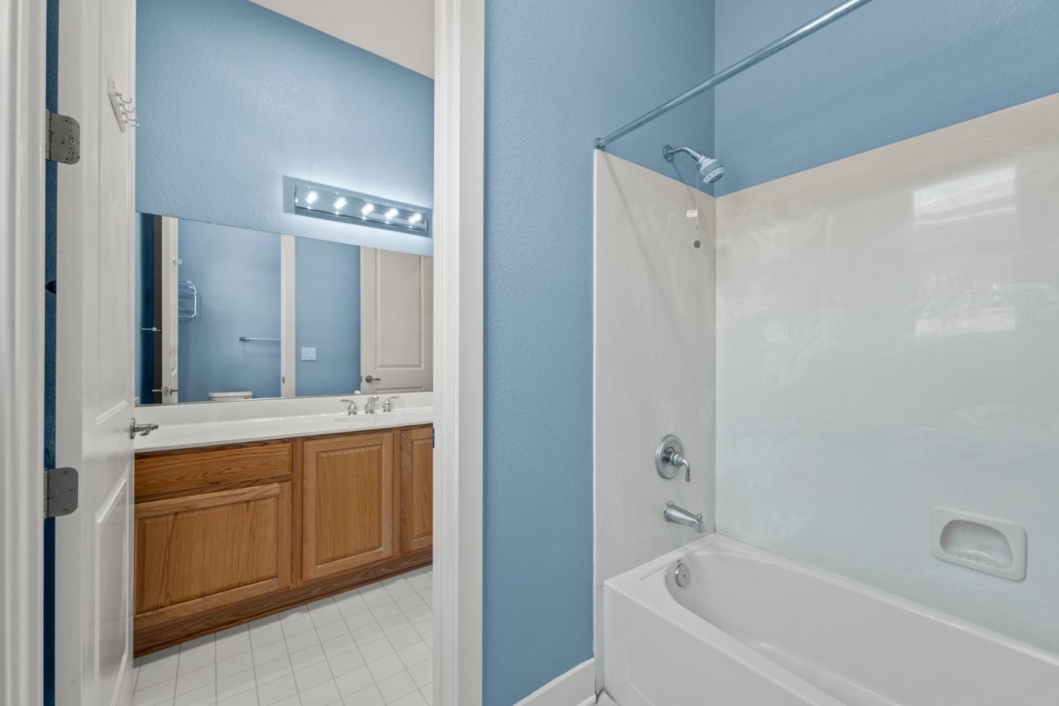 Detail Gallery Image 26 of 32 For 2678 Kingfisher Ln, Lincoln,  CA 95648 - 2 Beds | 2/1 Baths