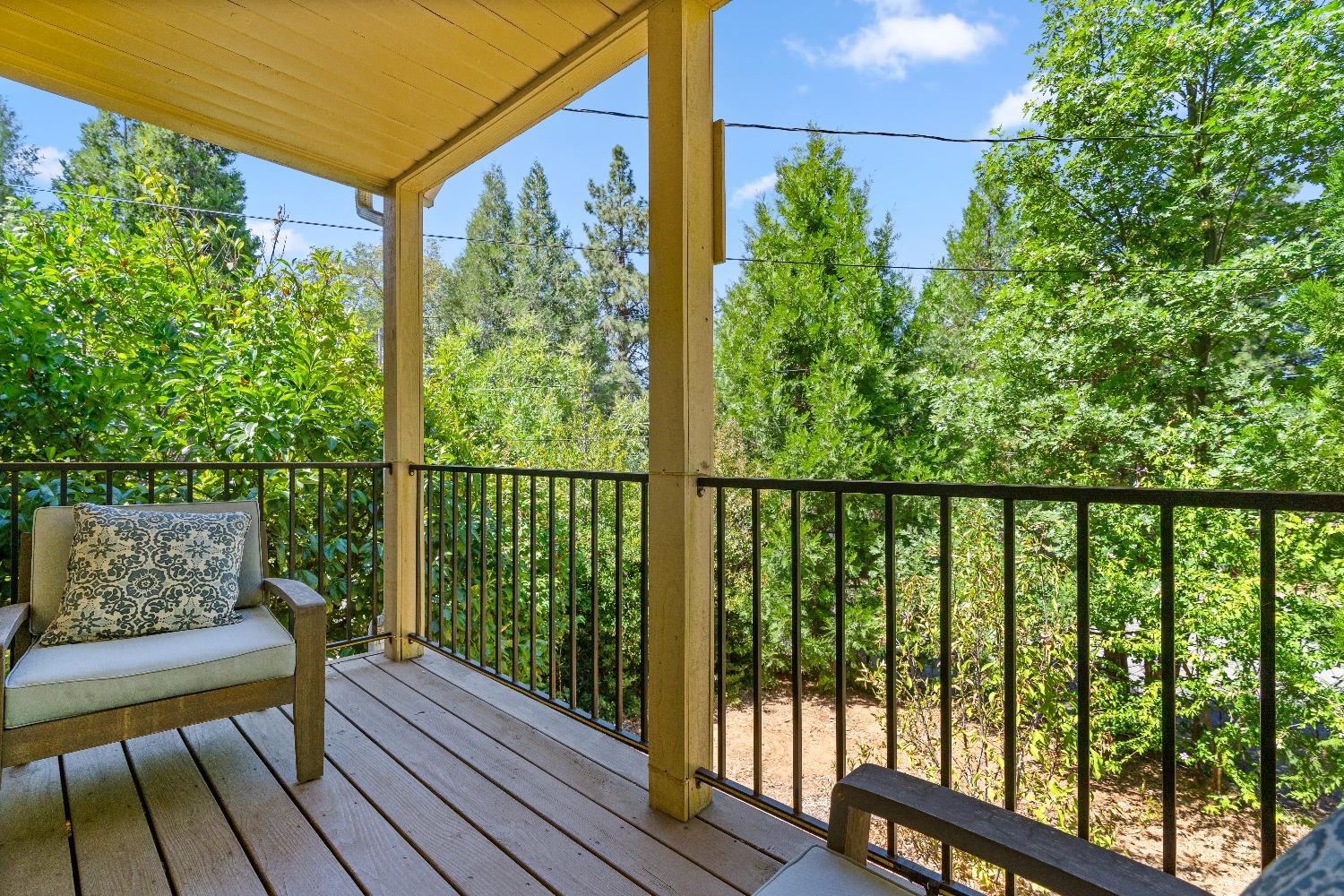 Detail Gallery Image 25 of 29 For 112 Ocean Ave, Grass Valley,  CA 95945 - 3 Beds | 2 Baths