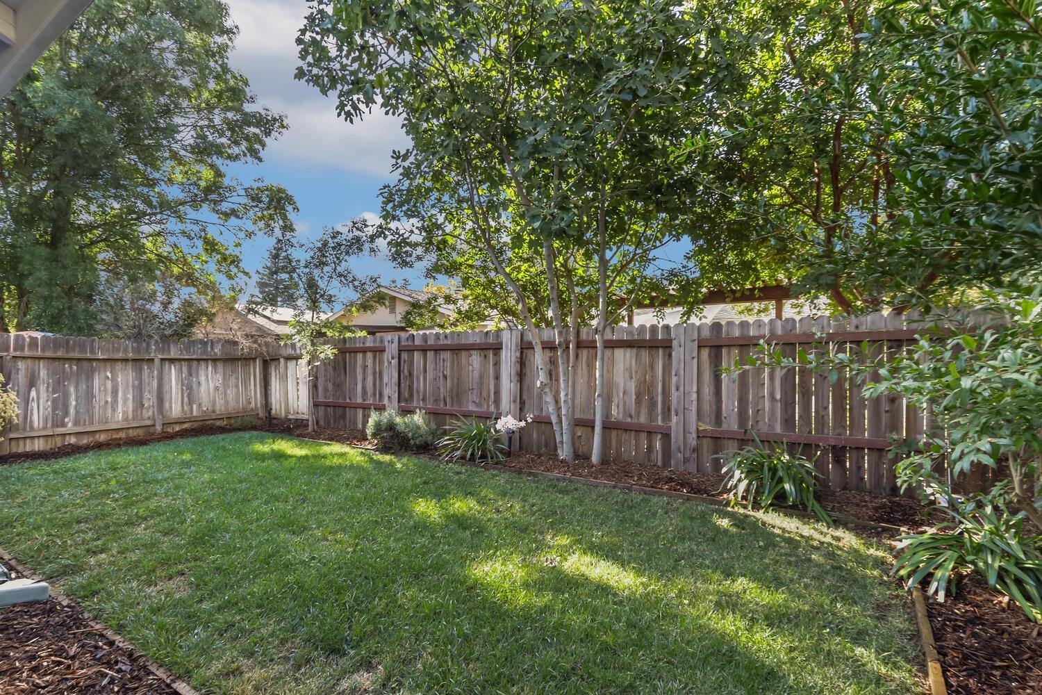 Detail Gallery Image 33 of 38 For 2820 Eel Ave, Davis,  CA 95616 - 3 Beds | 2 Baths