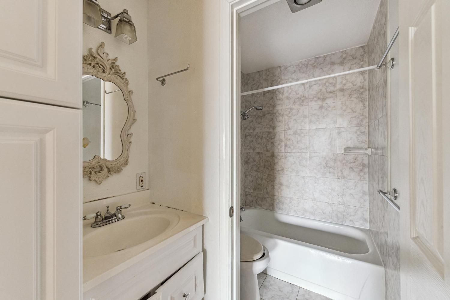 Detail Gallery Image 25 of 29 For 2077 Washington Ave #309,  San Leandro,  CA 94577 - 1 Beds | 1 Baths