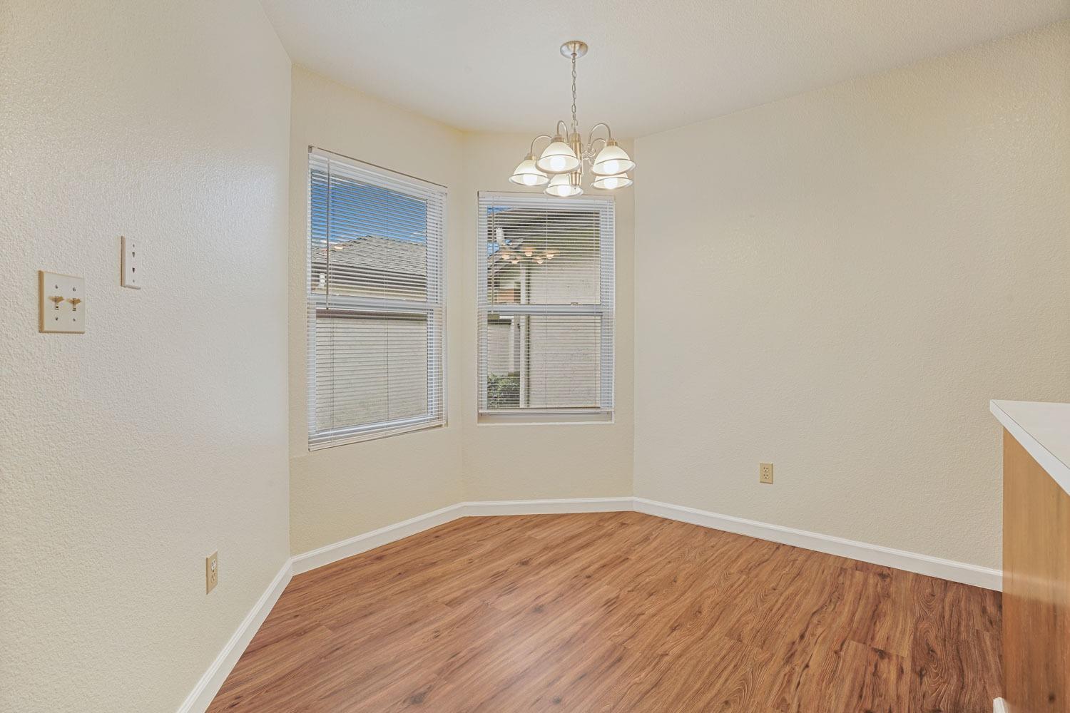 Detail Gallery Image 14 of 41 For 1443 W Swain Rd, Stockton,  CA 95207 - 3 Beds | 2 Baths