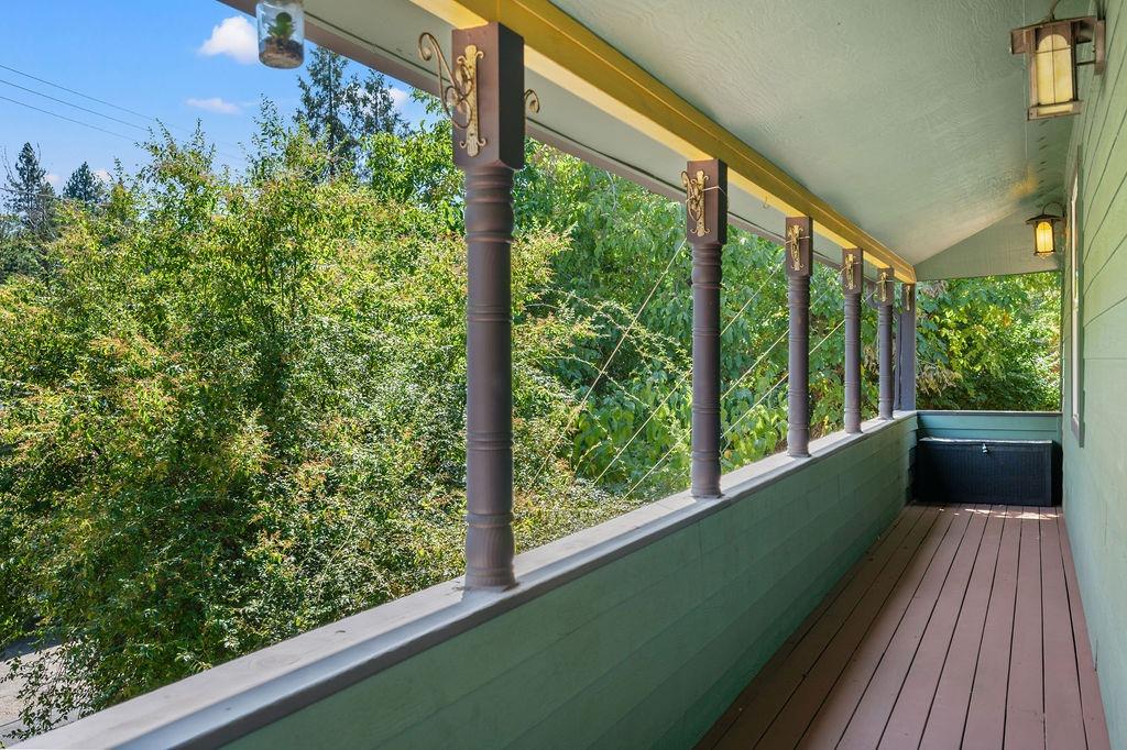 Detail Gallery Image 9 of 58 For 314 E Main St, Grass Valley,  CA 95945 - 3 Beds | 2/1 Baths