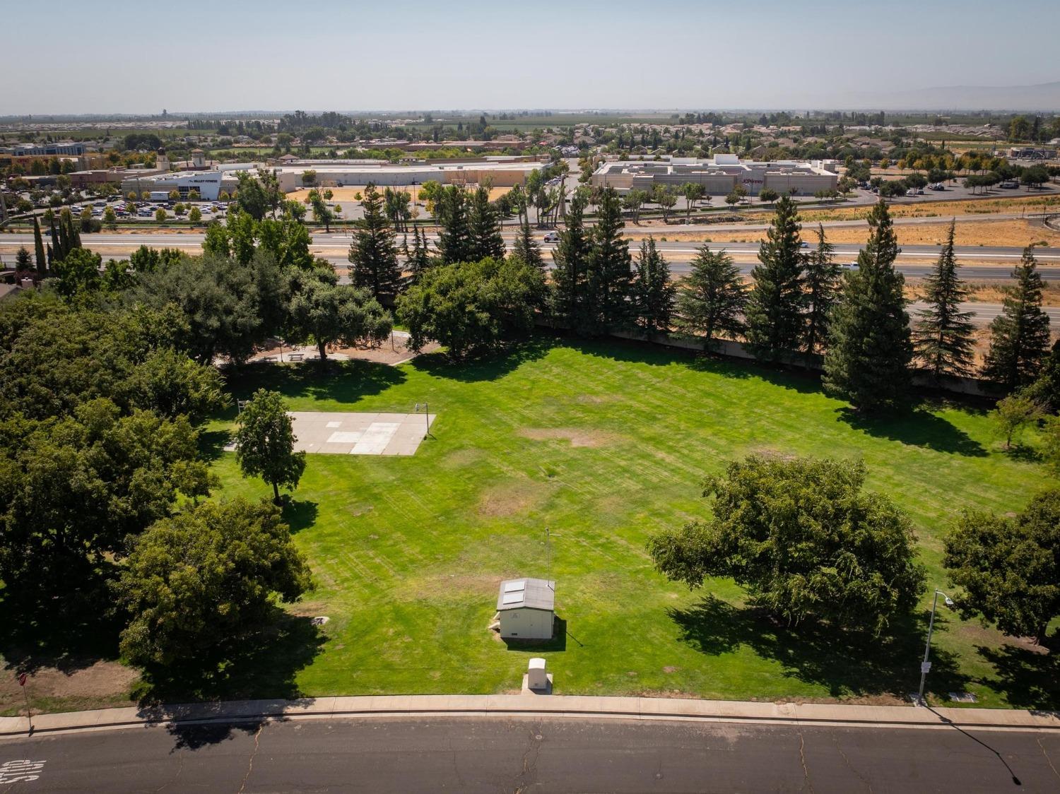 Detail Gallery Image 35 of 35 For 1191 Canvasback Ln, Manteca,  CA 95337 - 3 Beds | 2 Baths