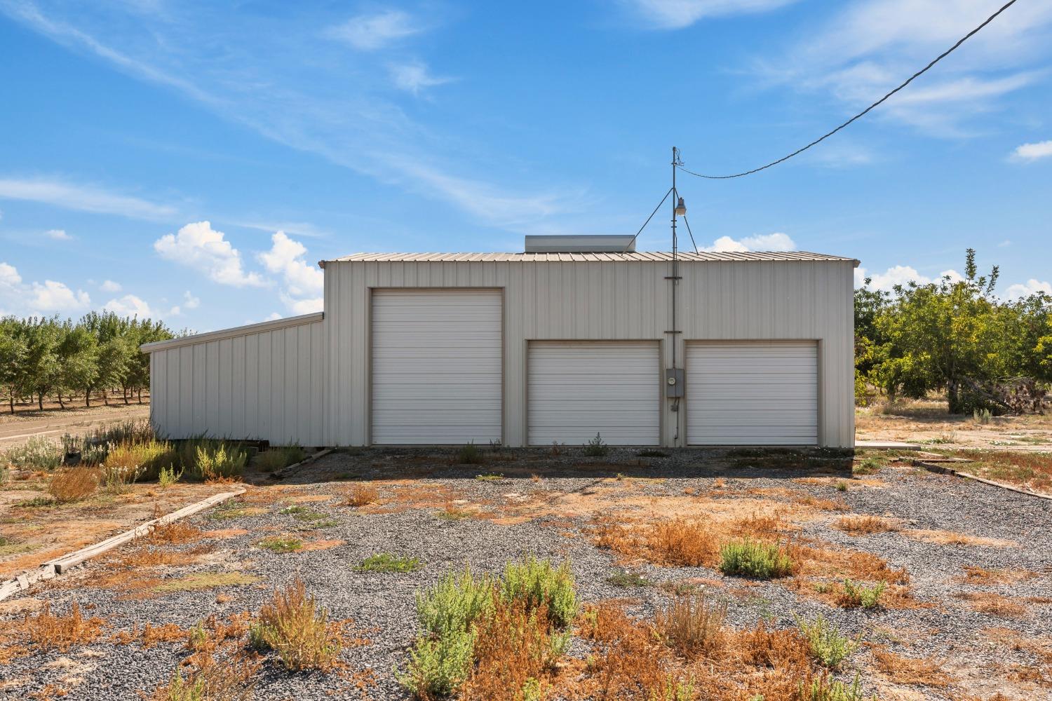 Detail Gallery Image 2 of 49 For 6716 Mobley Rd, Stockton,  CA 95215 - 3 Beds | 2 Baths