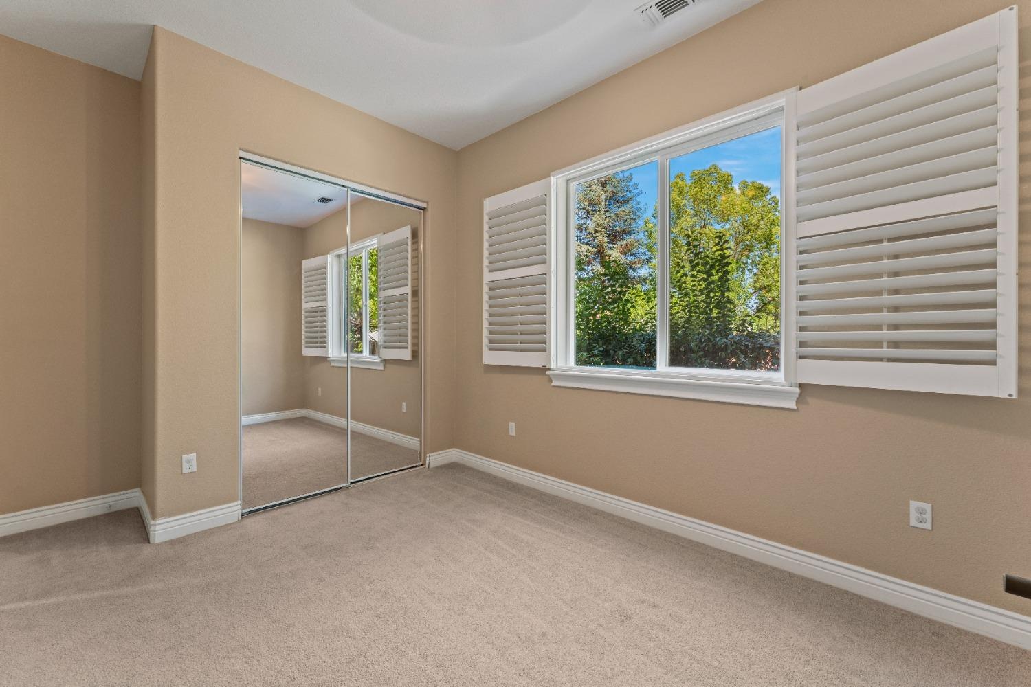 Detail Gallery Image 47 of 60 For 8925 Van Moore Ln, Orangevale,  CA 95662 - 6 Beds | 3/1 Baths