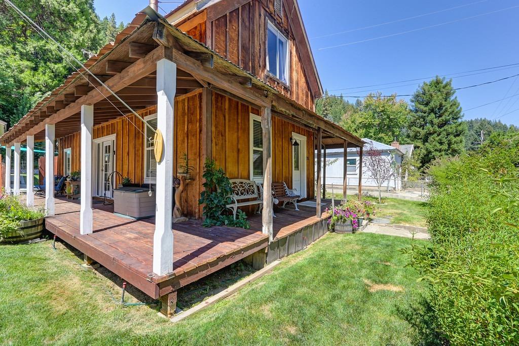 Detail Gallery Image 17 of 80 For 715 Main, Downieville,  CA 95936 - 3 Beds | 2 Baths