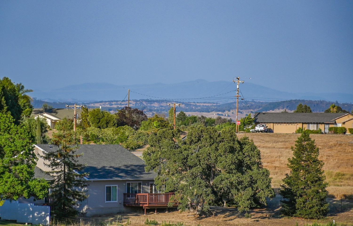 Detail Gallery Image 34 of 42 For 2106 Village Dr, Ione,  CA 95640 - 2 Beds | 2 Baths