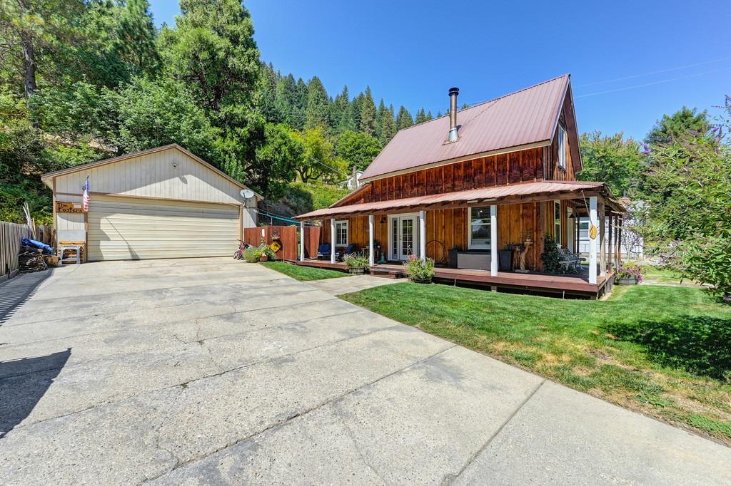 Detail Gallery Image 10 of 80 For 715 Main, Downieville,  CA 95936 - 3 Beds | 2 Baths