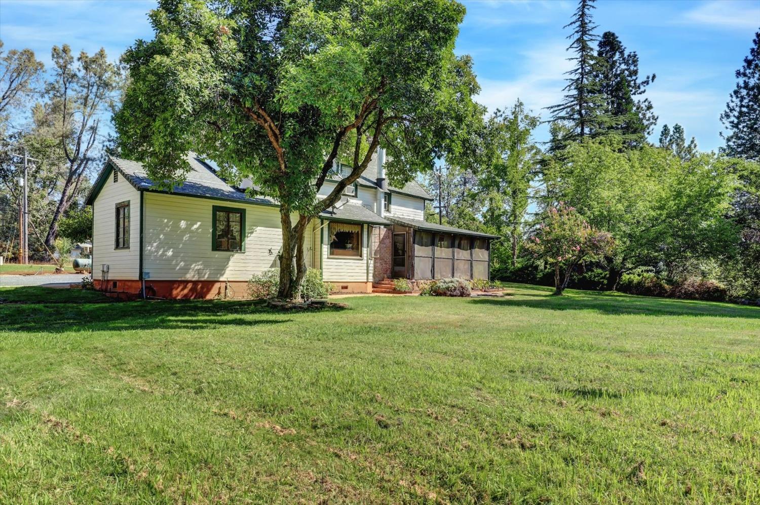 Detail Gallery Image 34 of 99 For 15969 Durango Ln, Grass Valley,  CA 95945 - 5 Beds | 3/1 Baths