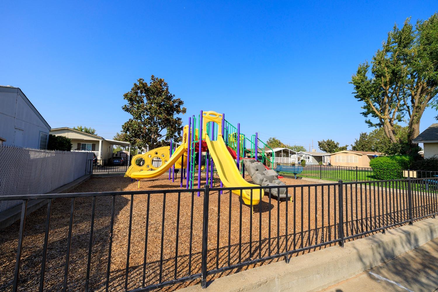 Detail Gallery Image 27 of 31 For 1544 Playground Way, Modesto,  CA 95350 - 3 Beds | 2 Baths