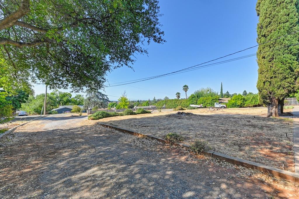 Ladd Lane, Auburn, California image 9