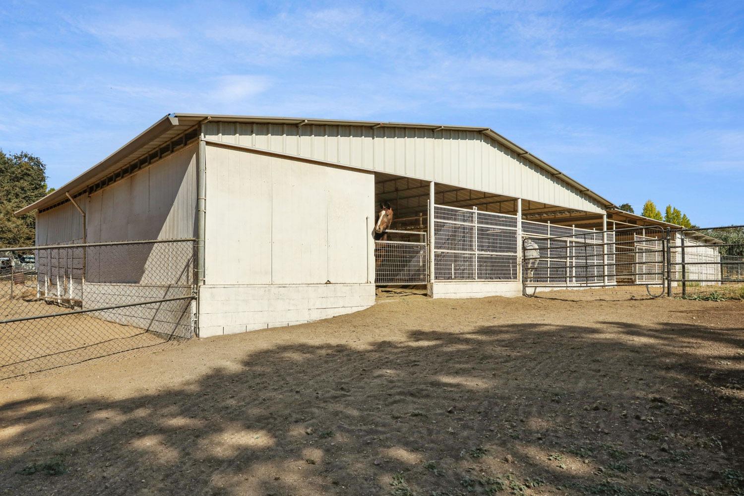 Detail Gallery Image 20 of 56 For 5005 Messing Rd, Valley Springs,  CA 95252 - 3 Beds | 2/1 Baths