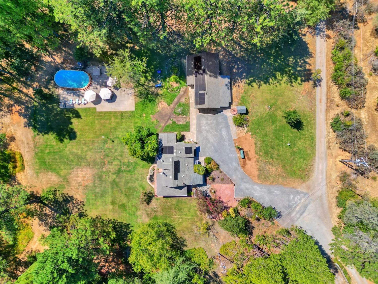 Detail Gallery Image 29 of 99 For 15969 Durango Ln, Grass Valley,  CA 95945 - 5 Beds | 3/1 Baths