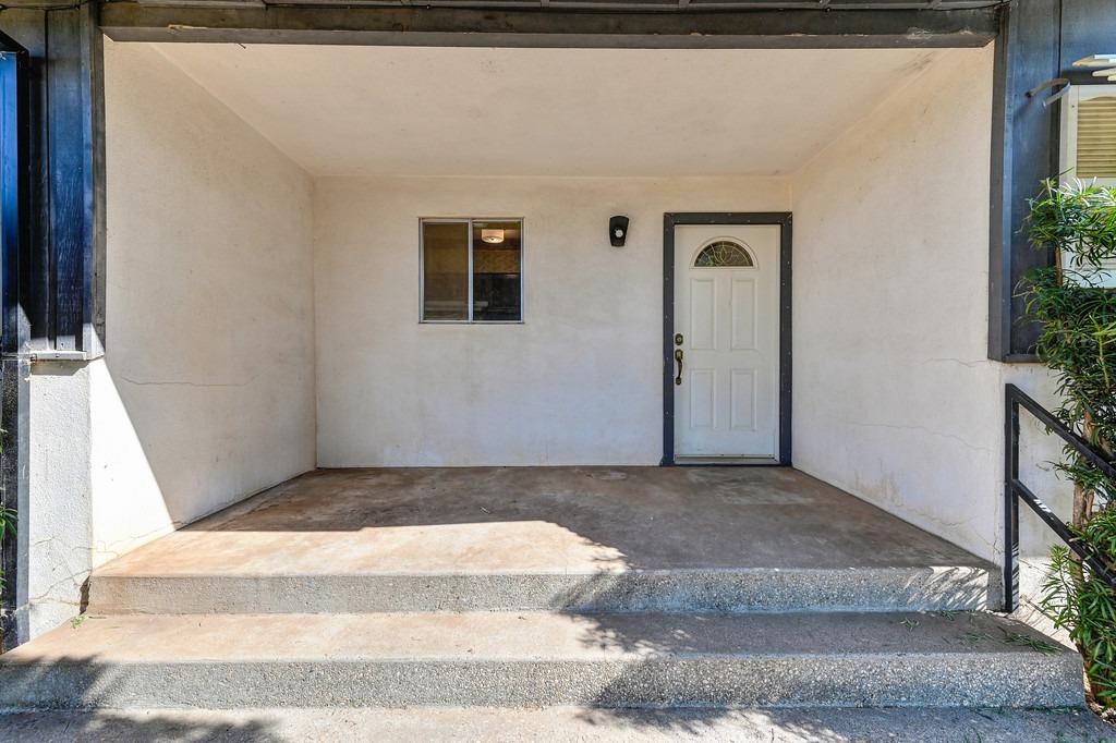 Ladd Lane, Auburn, California image 23