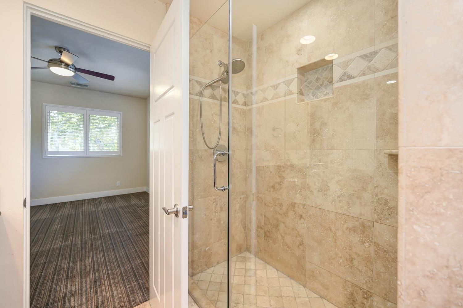 Detail Gallery Image 36 of 53 For 1904 5th St, Sacramento,  CA 95811 - 2 Beds | 3/1 Baths