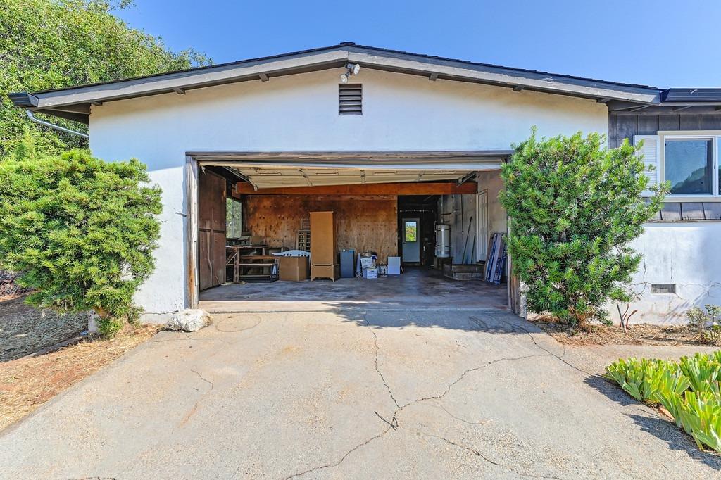 Ladd Lane, Auburn, California image 12