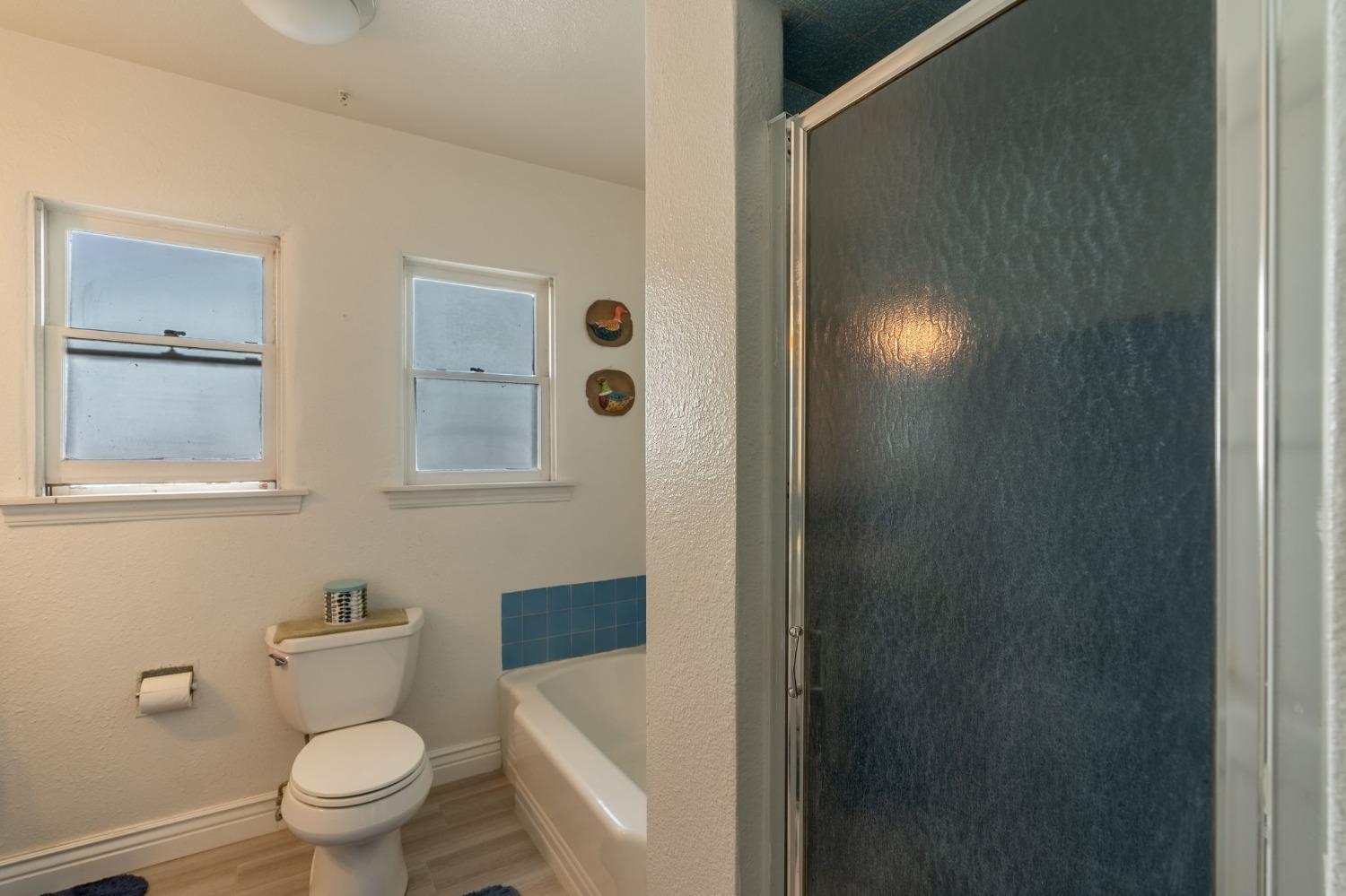 Detail Gallery Image 15 of 22 For 1005 W 23rd, Merced,  CA 95340 - 2 Beds | 1 Baths