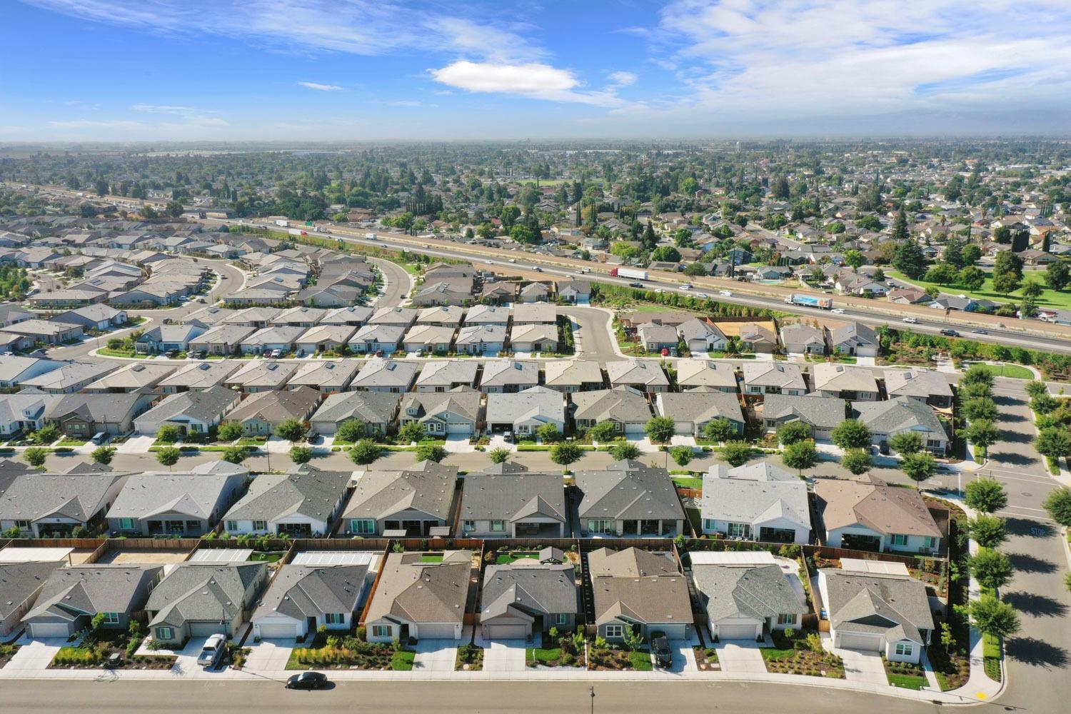 Detail Gallery Image 24 of 78 For 650 Heathridge St, Manteca,  CA 95336 - 2 Beds | 2 Baths