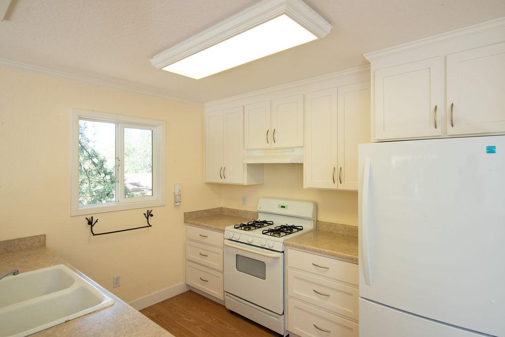 Detail Gallery Image 18 of 31 For 5845 Lookout Ct, Hathaway Pines,  CA 95233 - 2 Beds | 1 Baths