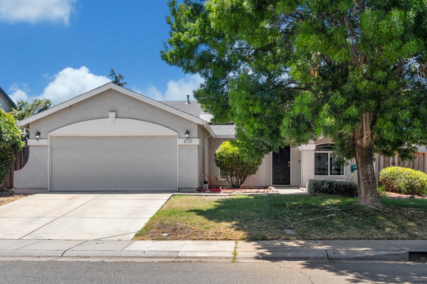 Detail Gallery Image 1 of 71 For 611 Stineman Ct, Wheatland,  CA 95692 - 4 Beds | 2 Baths