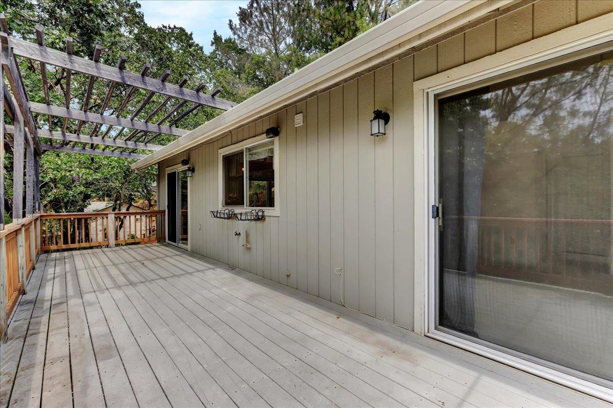 Detail Gallery Image 12 of 28 For 16964 Oscar Dr, Grass Valley,  CA 95949 - 3 Beds | 2/1 Baths