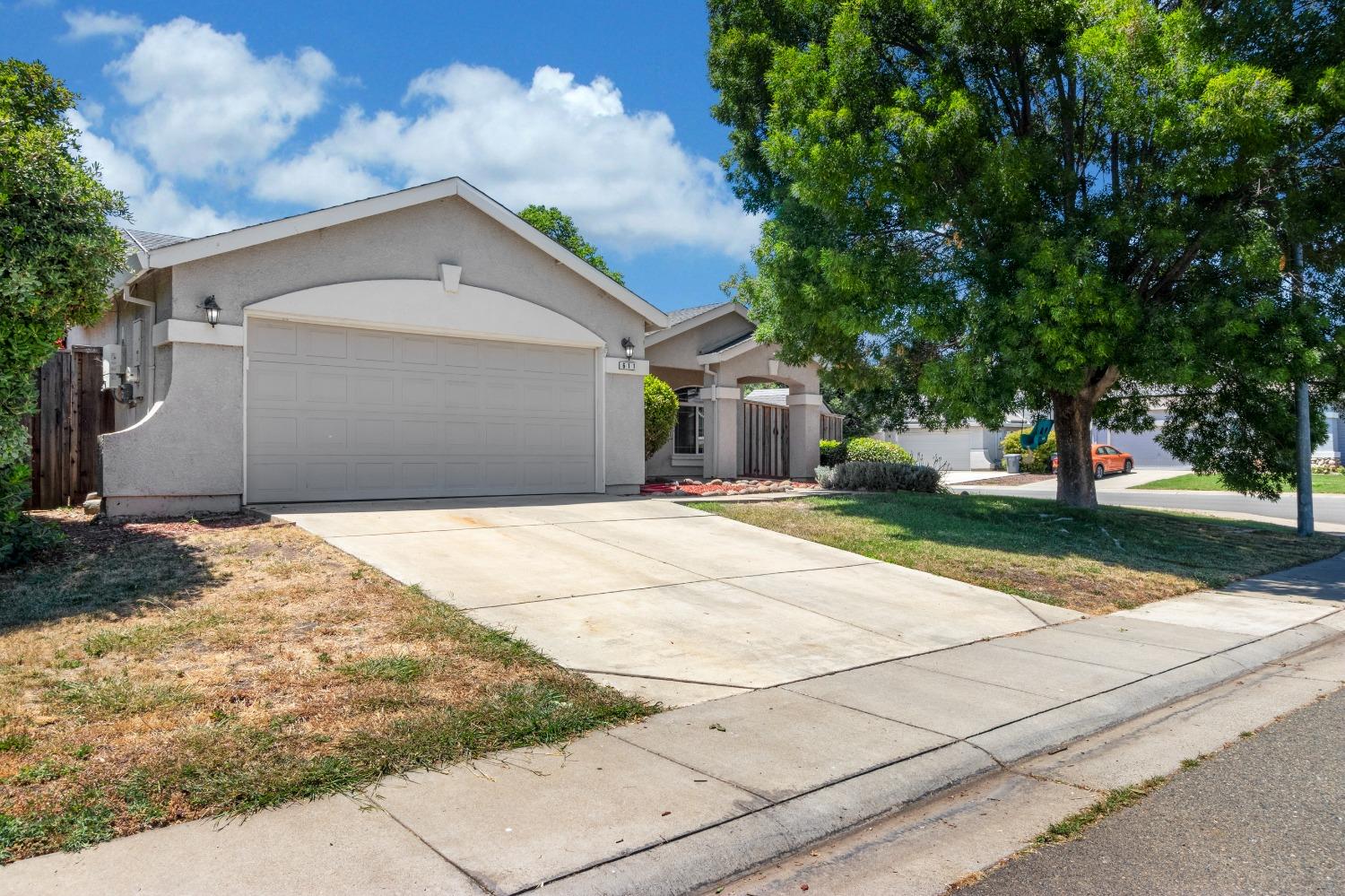 Detail Gallery Image 2 of 71 For 611 Stineman Ct, Wheatland,  CA 95692 - 4 Beds | 2 Baths