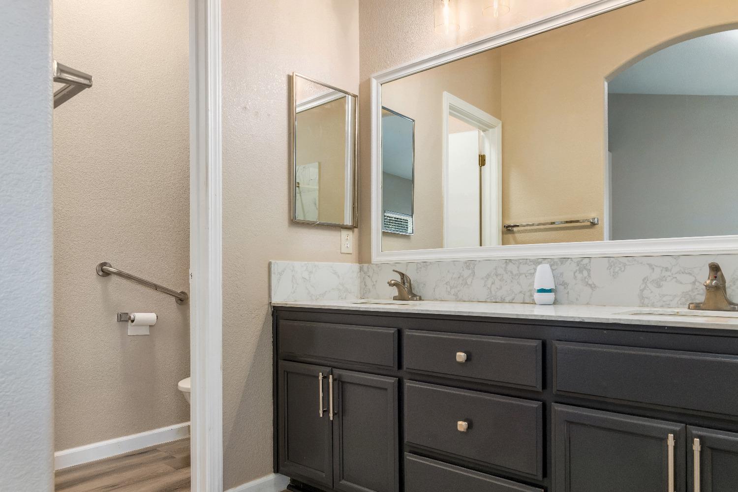 Detail Gallery Image 34 of 47 For 2427 Arabian Way, Turlock,  CA 95380 - 4 Beds | 2 Baths