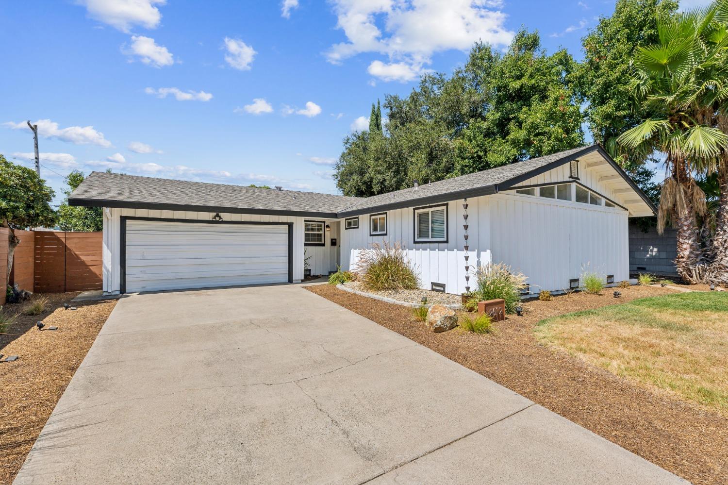 Detail Gallery Image 1 of 1 For 2612 Dawes St, Rancho Cordova,  CA 95670 - 3 Beds | 2 Baths