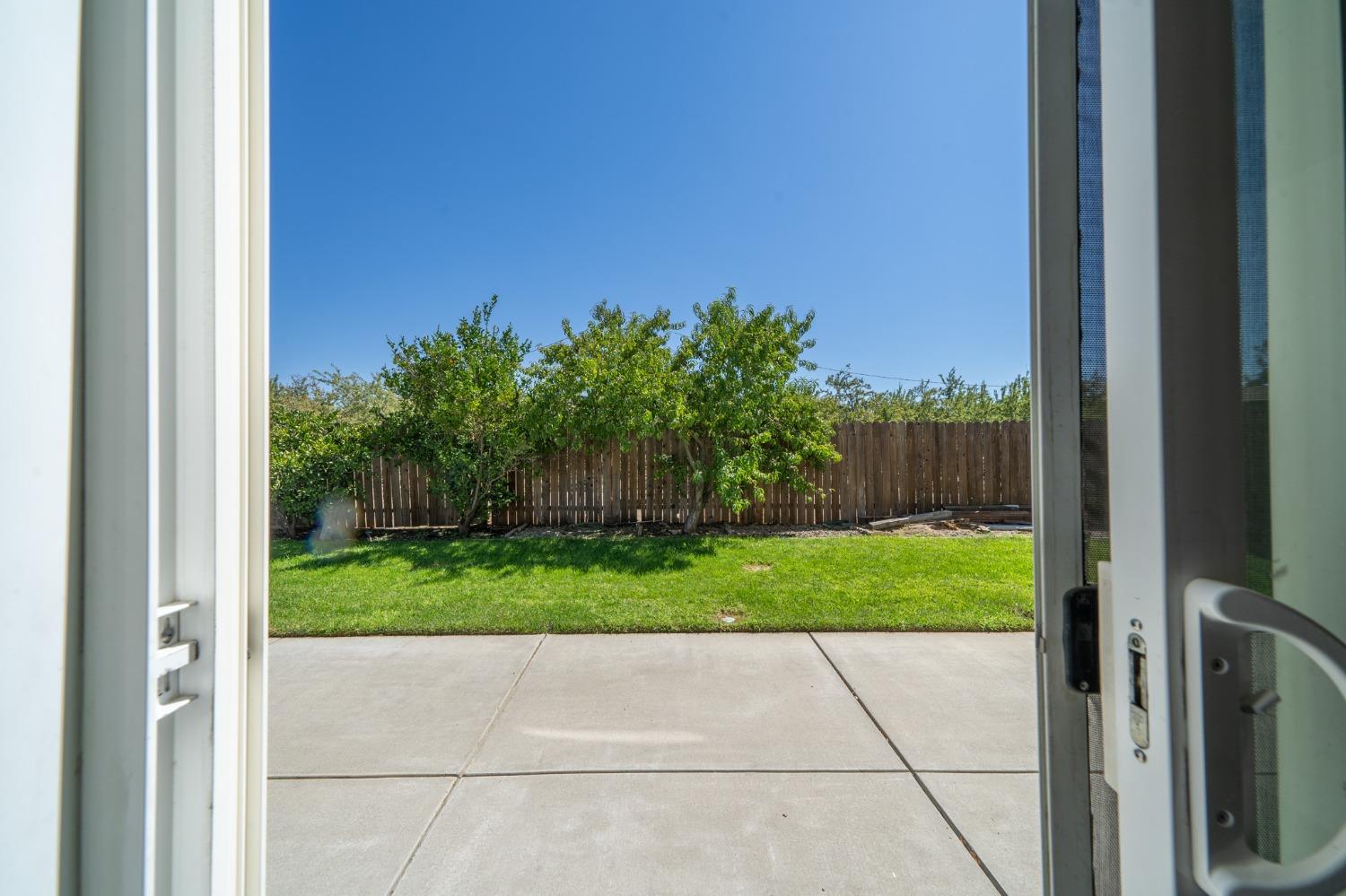 Detail Gallery Image 33 of 64 For 702 Vasconcellos Ave, Manteca,  CA 95336 - 5 Beds | 4/1 Baths