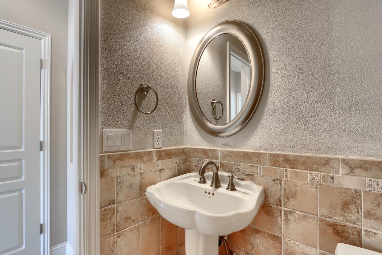 Detail Gallery Image 41 of 74 For 3022 Blue Oak Dr, Catheys Valley,  CA 95306 - 4 Beds | 3/1 Baths