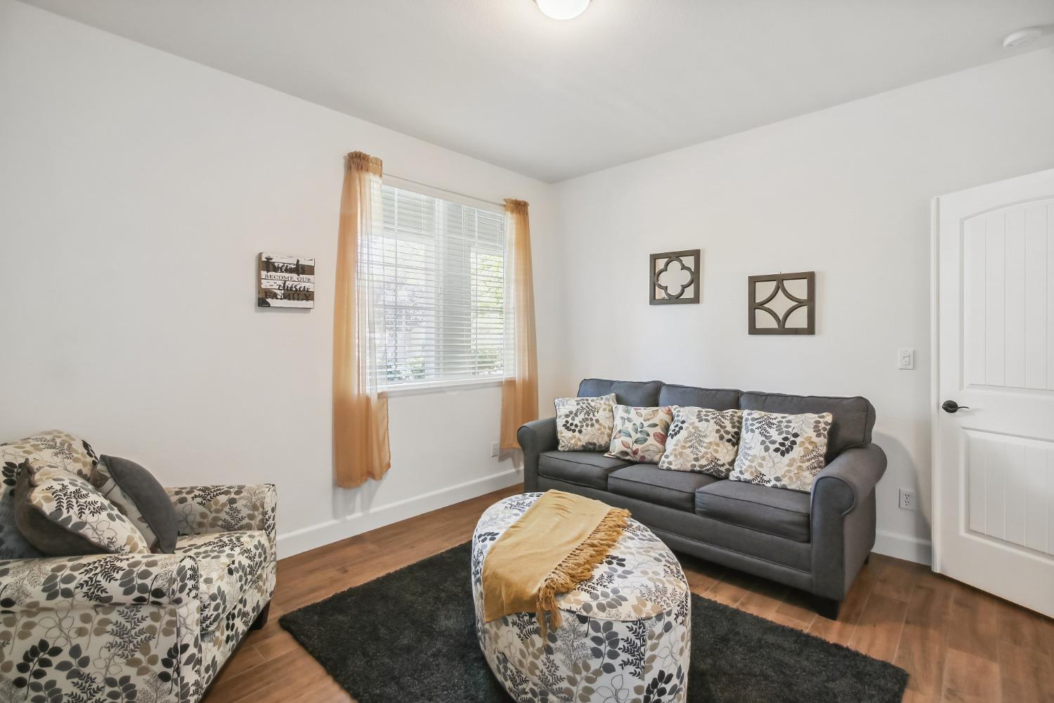 Detail Gallery Image 19 of 46 For 4081 Ionian Sea Ln, Sacramento,  CA 95834 - 2 Beds | 2 Baths