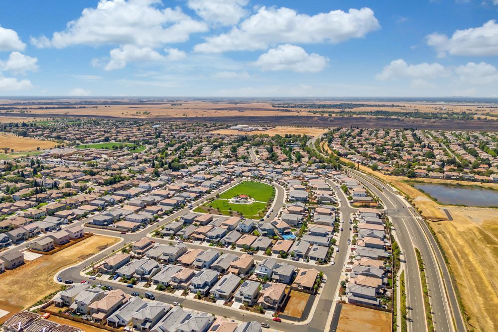 Detail Gallery Image 48 of 49 For 12162 Alamosa Dr, Rancho Cordova,  CA 95742 - 3 Beds | 2/1 Baths