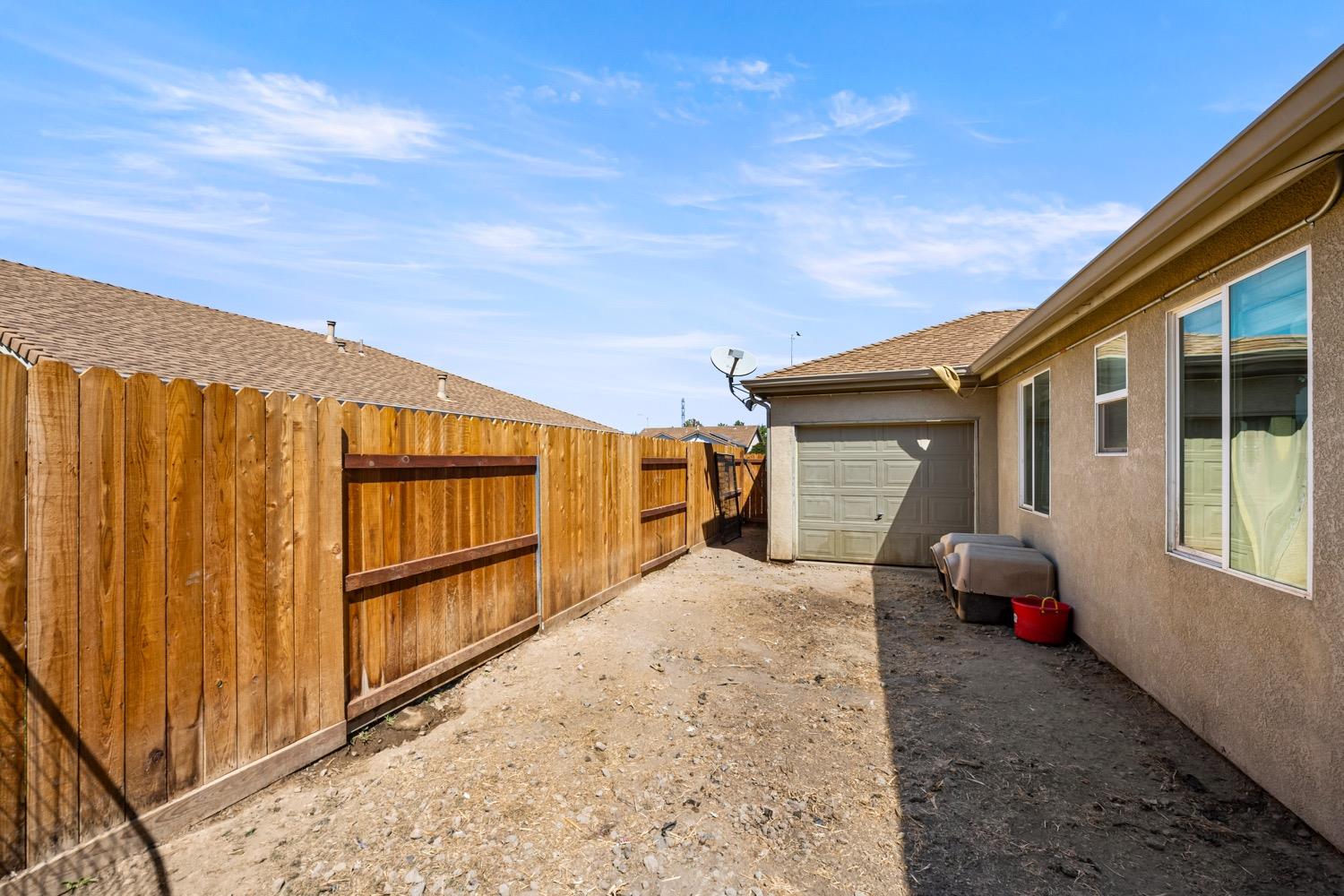 Valley Meadows Drive, Olivehurst, California image 30